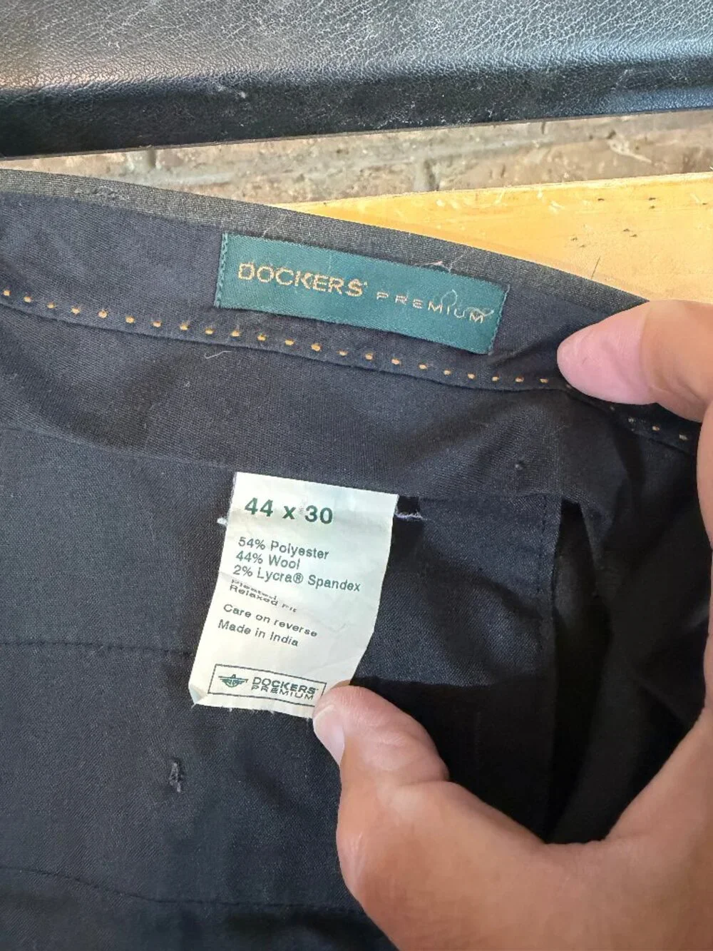 Dockers premium hemmed